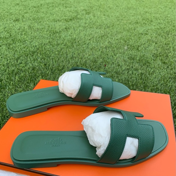 ❌SOLD❌ BNIB Hermes Oran Sandals Vert Lierre 37 - Picture 10 of 11